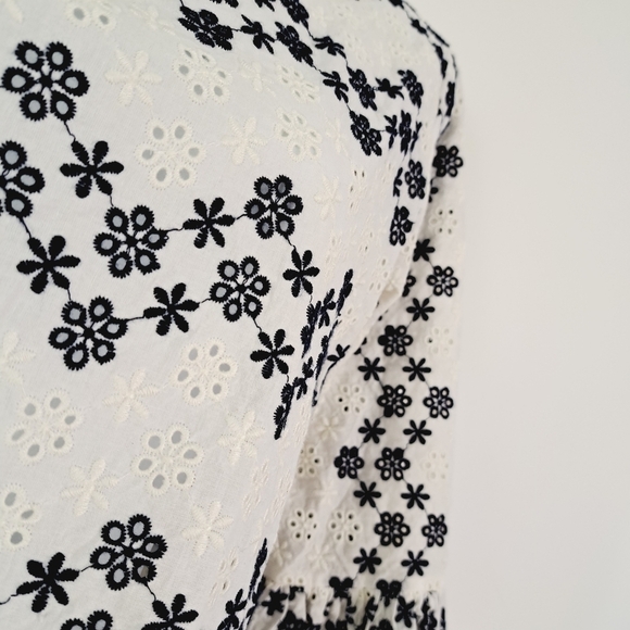 Vineyard Vines‎ Autumn Eyelet Ruffle Sleeve Floral Top - Picture 4 of 12